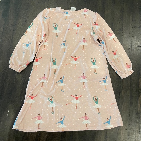 Mini Boden Printed Ballerina Nightgown 4-5Y - Picture 6 of 9